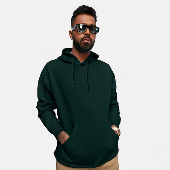 http://13.200.69.142/products/men-green-hooded-sweatshirt