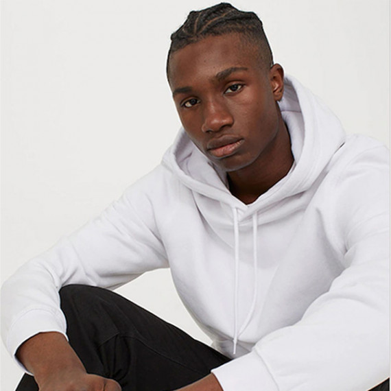 http://13.200.69.142/products/men-white-relaxed-fit-hoodie
