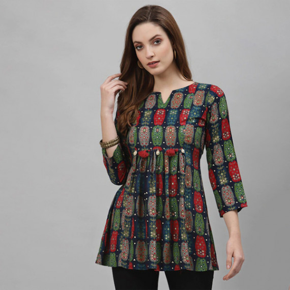 http://13.200.69.142/products/blue-green-viscose-rayon-printed-tunic