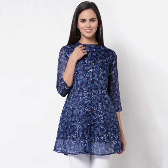 http://13.200.69.142/products/blue-printed-tunic