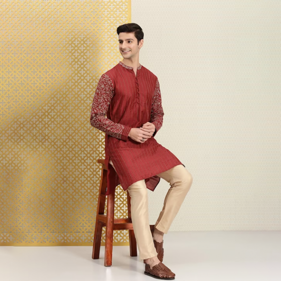 http://13.200.69.142/products/men-red-gold-toned-ethnic-motifs-printed-thread-work-kurta