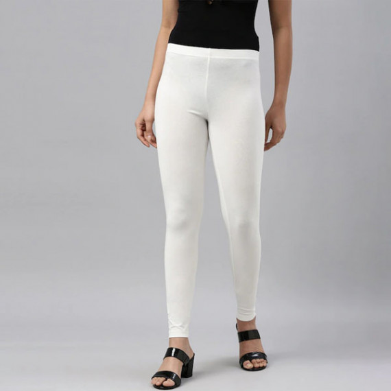 http://13.200.69.142/products/women-cream-coloured-solid-ankle-length-leggings