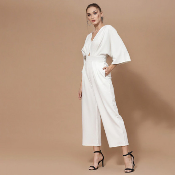 http://13.200.69.142/products/women-white-basic-jumpsuit