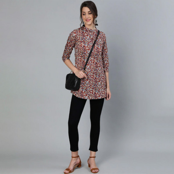 http://13.200.69.142/products/womens-maroon-cream-coloured-printed-tunic