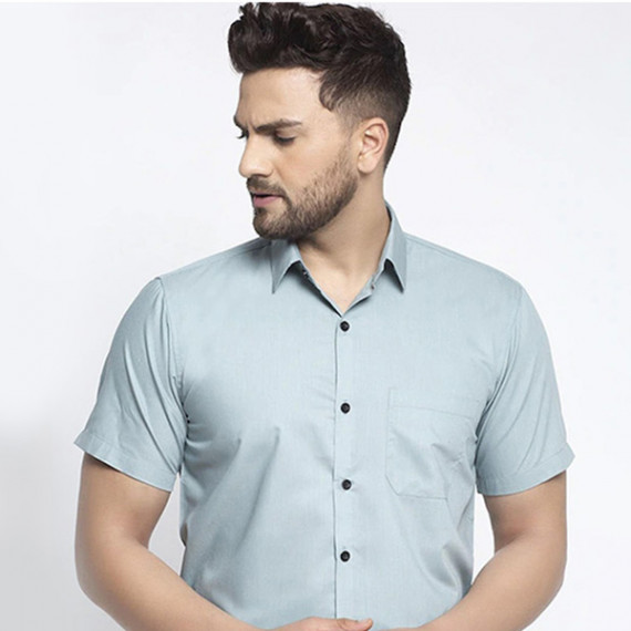 http://13.200.69.142/products/men-sea-green-regular-fit-solid-casual-shirt