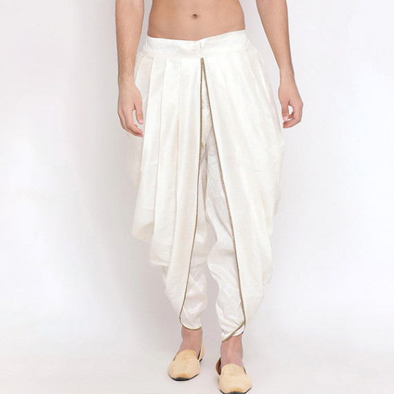 http://13.200.69.142/products/men-white-solid-dhoti