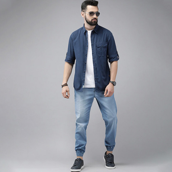 http://13.200.69.142/products/men-blue-stretchable-jogger-jeans