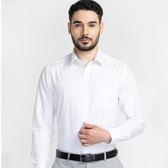 http://13.200.69.142/products/men-white-classic-slim-fit-formal-cotton-shirt