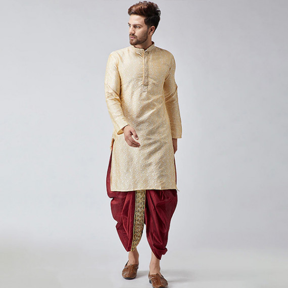 http://13.200.69.142/products/men-maroon-dhoti-pants