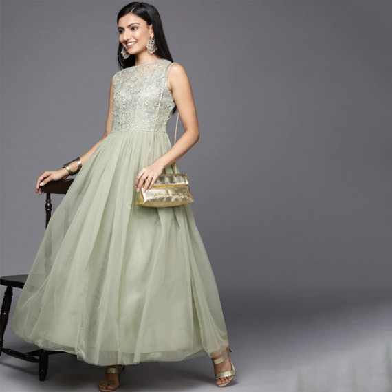 http://13.200.69.142/products/green-ethnic-motifs-embroidered-net-maxi-dress