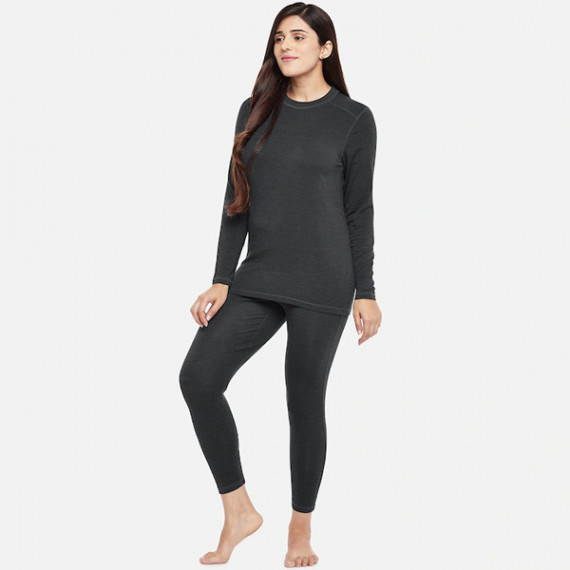 http://13.200.69.142/products/women-charcoal-grey-pack-of-2-solid-merino-wool-bamboo-full-sleeves-thermal-tops